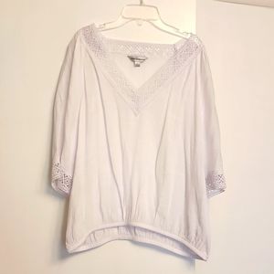 Counterparts lace trimmed top size L